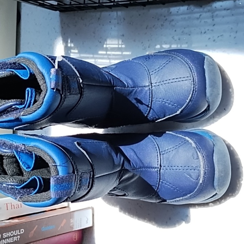 Lands End Boys Snow Boots Navy size 10M